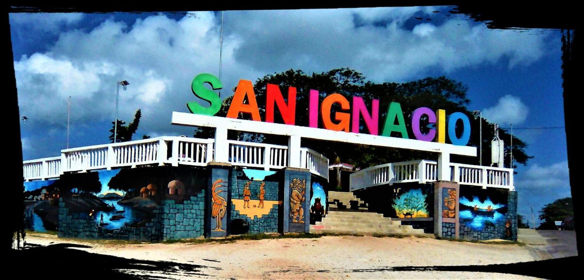 Iguana Roost Tourism Gold Standard Fully Equipped Two Bedroom Cabin San Ignacio Buitenkant foto